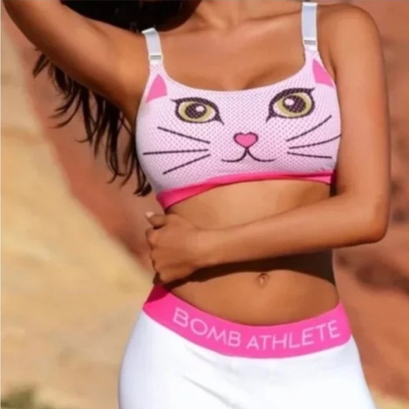 EUC Rare Discontinued Bombshell Sportswear Kitty Sports Bra Size M - Picture 3 of 14